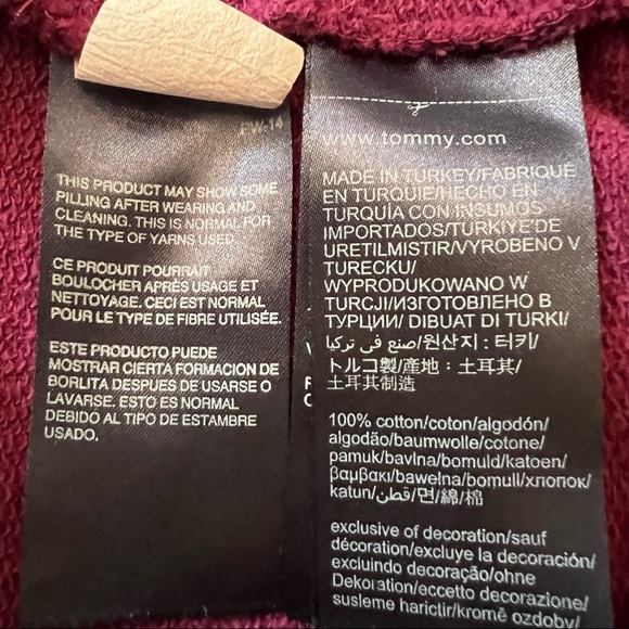 TOMMY HILFIGER WOMANS SWEATSHIRT PULLOVER, SIZE LARGE - Picture 8 of 8